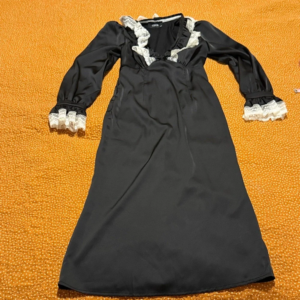 Cider Black Long Sleeve Lace-Trim Dress with Cream Accents